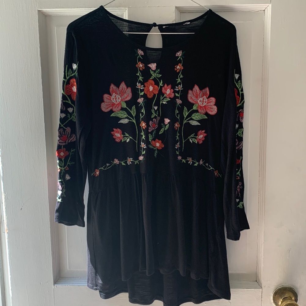 Embroidered Flower Blouse
